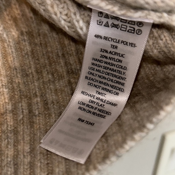 NWT Sincerely Jules Gorgeous Vest Size Large - Picture 4 of 6